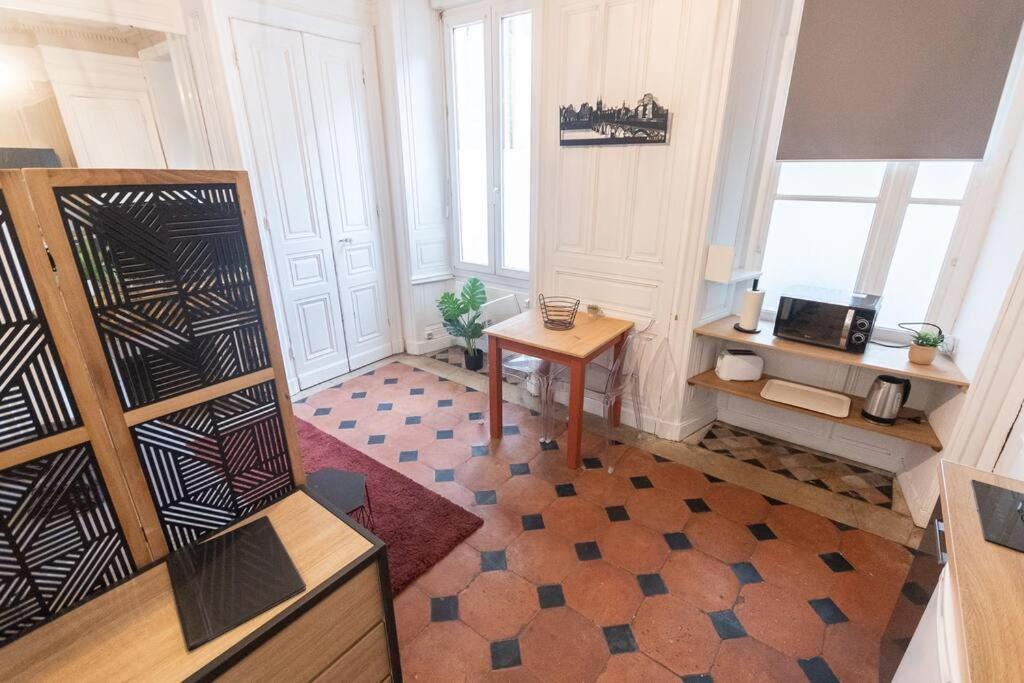 Immeuble L'Aristocrate - L'Authentique - Bd Carnot Apartment Angers Exterior photo